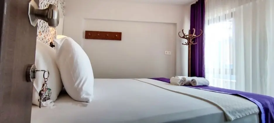 Çift Kişilik, Şehir Manzaralı
