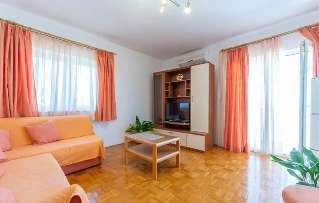 Apart Daire (Mare - comfortable apartment - A1(5+1)