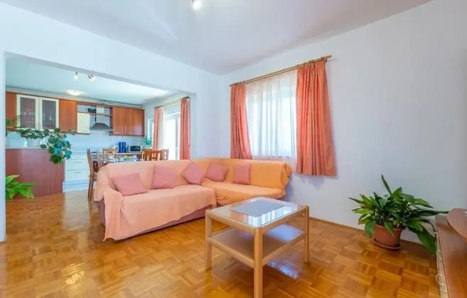Apart Daire (Mare - comfortable apartment - A1(5+1)