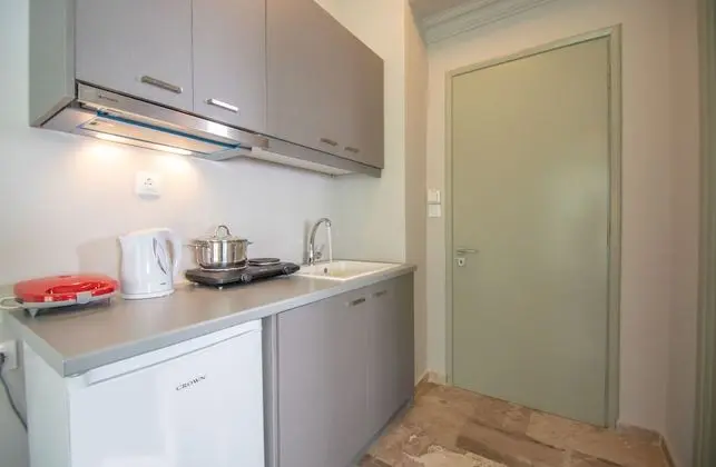 Apart Daire, Bahçe Manzaralı