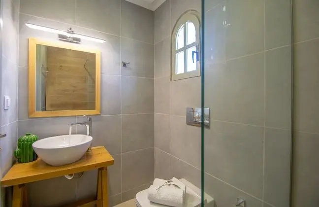Apart Daire, Bahçe Manzaralı