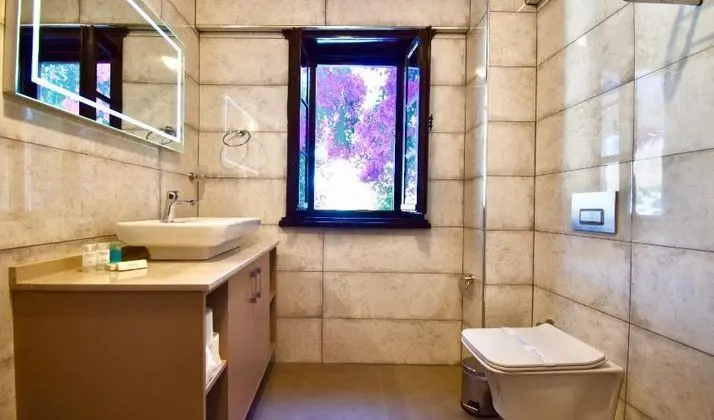 Deluxe Family Suite