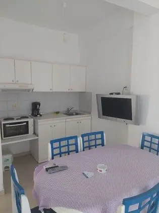 Basic Tek Büyük veya İki Ayrı Yataklı Oda