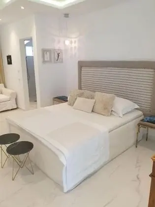 Grand Tek Büyük Yataklı Oda