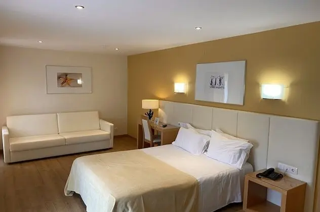 Standard Dört Kişilik Oda