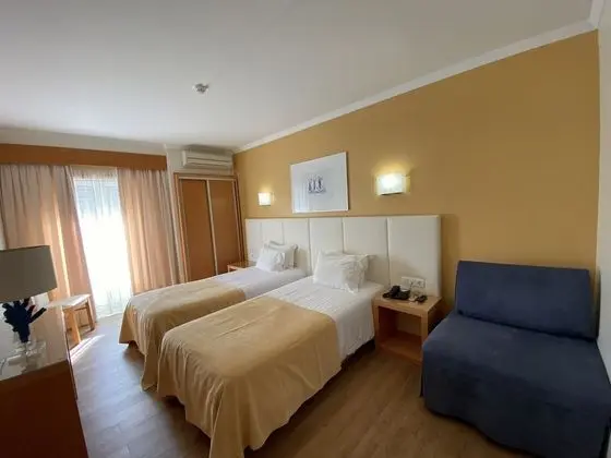 Standard Üç Kişilik Oda