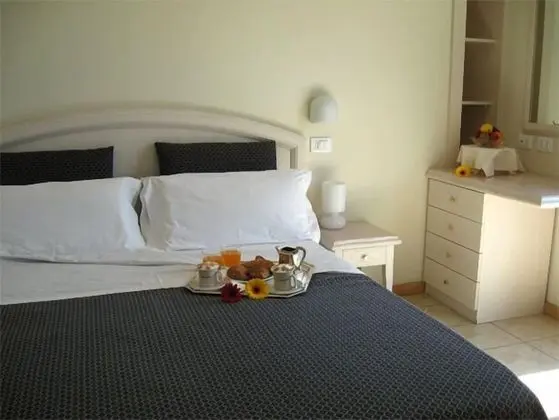 Standard Tek Büyük veya İki Ayrı Yataklı Oda