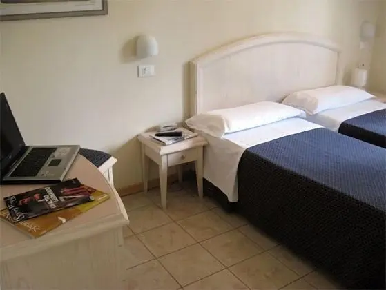 Standard Tek Büyük veya İki Ayrı Yataklı Oda