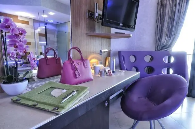 Deluxe Büyük Yataklı Tek Kişilik Oda, Tepe Manzaralı