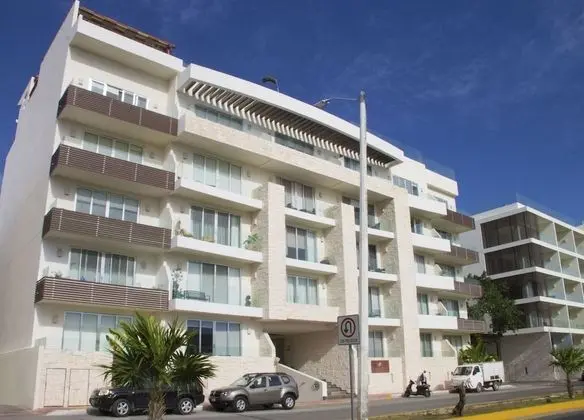 Elite Apartment, Terrace, City View with Beach Club Access