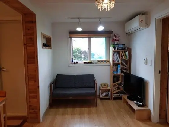 Mareka House