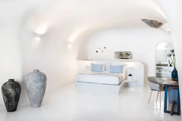 Cave Villa with outdoor heated plunge pool