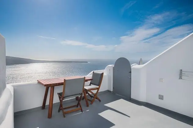 Junior Suite with outdoor heated plunge pool with jets (2 pax)