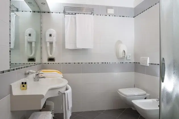 Economy Tek Büyük Yataklı Oda, Balkon