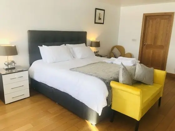 Deluxe Tek Büyük Yataklı Oda