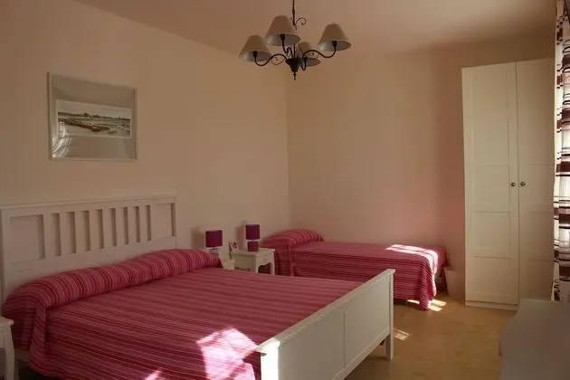 Üç Kişilik Oda, Birden Çok Yatak, Sigara İçilmez, Bahçe Manzaralı