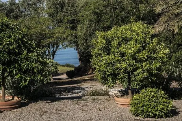 Villa, Sigara İçilebilir