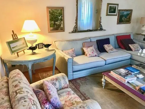 Villa, Sigara İçilebilir