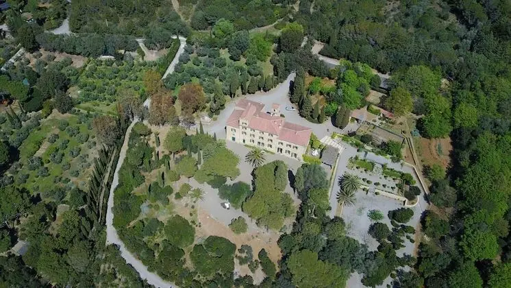 Villa, Sigara İçilebilir