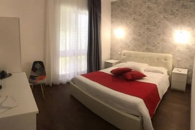 Basic Tek Büyük Yataklı Oda, Birden Çok Yatak