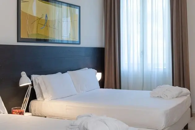 Comfort Üç Kişilik Oda (Casa Madre)