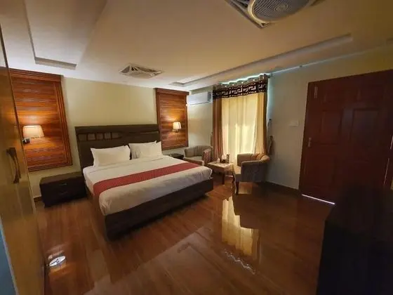 Superior Tek Büyük Yataklı Oda