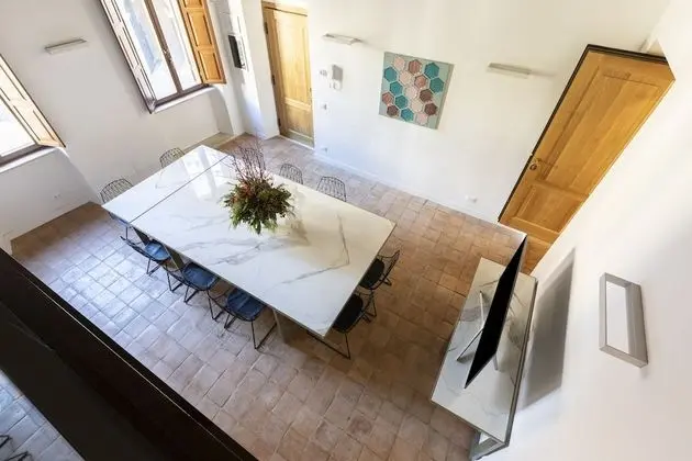 Apart Daire, Birden Çok Yatak Odası (21 people)