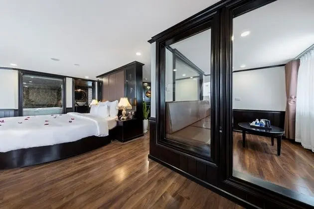 Luxury Oda, 1 En Büyük (King) Boy Yatak, Balkon, Koy Manzaralı