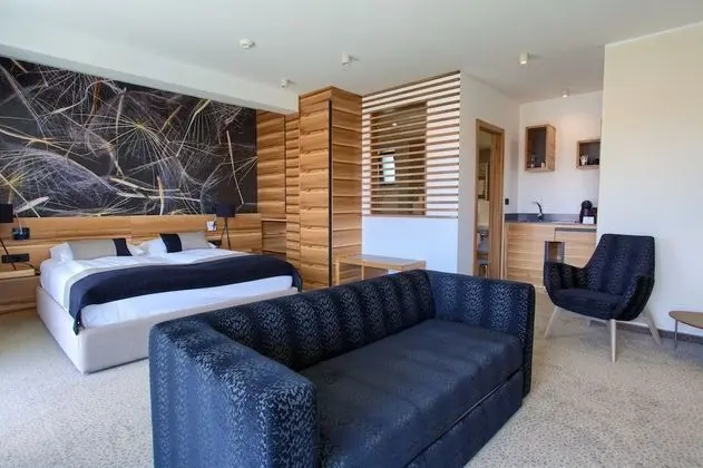 Junior suite with balcony - partial sea view (A2+1)