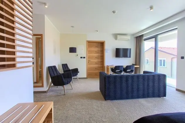 Junior suite with balcony - partial sea view (A2+1)