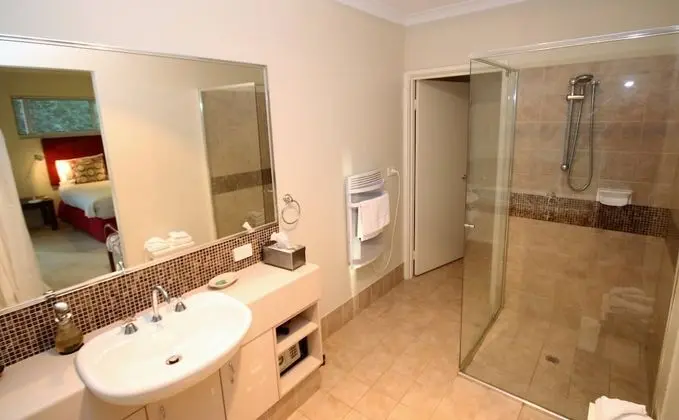 Luxury Oda, 1 En Büyük (King) Boy Yatak, Bahçe Manzaralı (Wallcliffe)