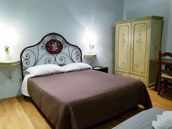 Tek Büyük Yataklı Oda