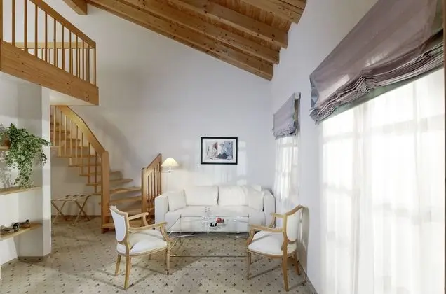 Tek Büyük Yataklı Oda, Bahçe Manzaralı