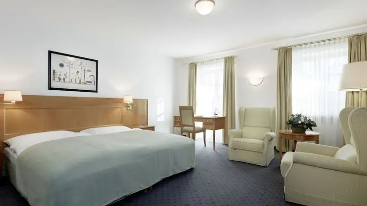 Tek Büyük Yataklı Oda (Small)