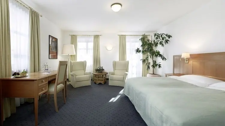 Tek Büyük Yataklı Oda (Small)