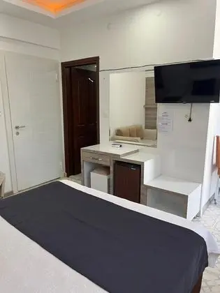 Çift Kişilik, Bahçe Manzaralı, Balkonlu
