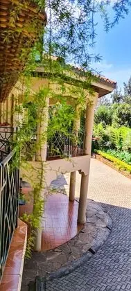 Honeymoon Tek Büyük Yataklı Oda, Şömine, Bahçe Manzaralı