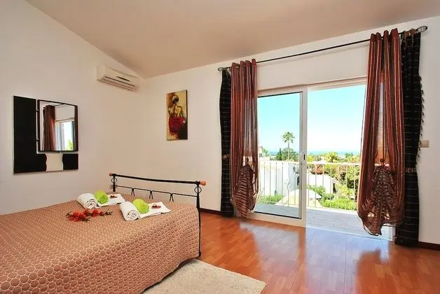 Villa, 3 Yatak Odası, Kişiye Özel Havuzlu, Deniz Manzaralı