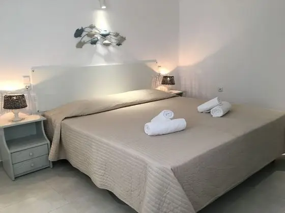 Tek Büyük veya İki Ayrı Yataklı Oda, Avlu Manzaralı