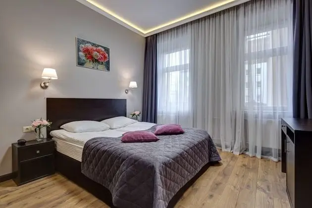 Classic Tek Büyük Yataklı Oda