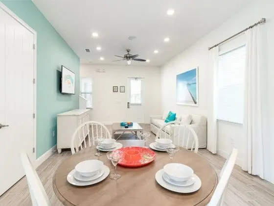 Kır Evi, 2 Yatak Odası, Sıcak Su Havuzu, Park Manzaralı