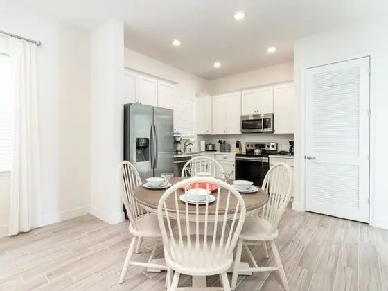 Kır Evi, 2 Yatak Odası, Sıcak Su Havuzu, Park Manzaralı