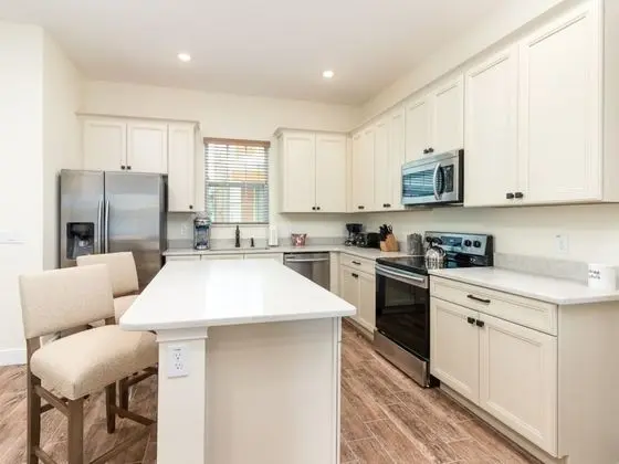 Kır Evi, 2 Yatak Odası, Sıcak Su Havuzu, Park Manzaralı