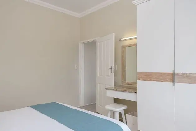 One Bedroom Apartment