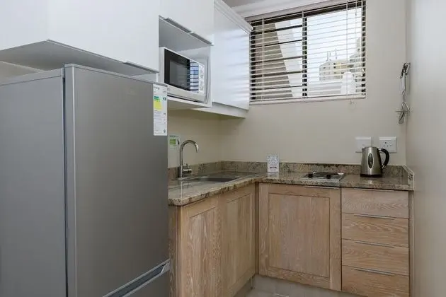 One Bedroom Apartment