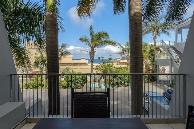 Standard Oda, Balkon