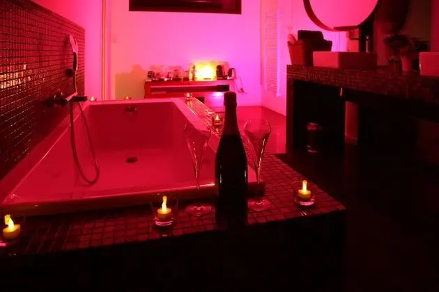 Luxury Süit, 1 En Büyük (King) Boy Yatak, Şömine