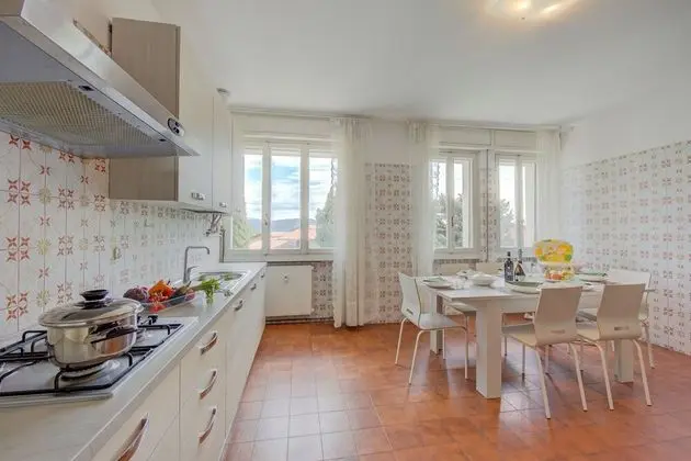 Standard Apart Daire, Birden Çok Yatak, 2 Banyolu, Bahçeli (Margherita at 200 mt from lake)