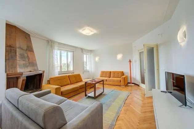Standard Apart Daire, Birden Çok Yatak, 2 Banyolu, Bahçeli (Margherita at 200 mt from lake)