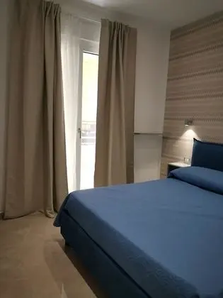 Tek Büyük Yataklı Oda, Balkon (Zig Zag)